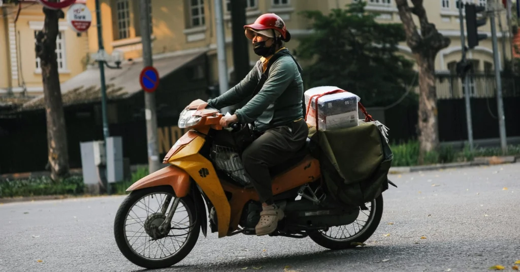 motorcycle delivery